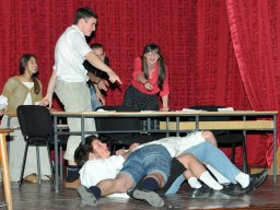 Смејте се уз Нушића